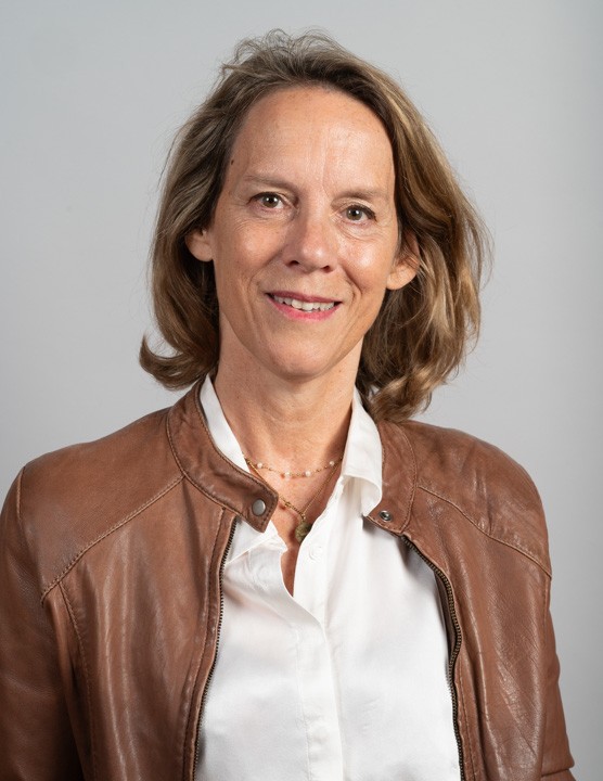 portrait-claire-quatrebarbes portrait claire quatrebarbes